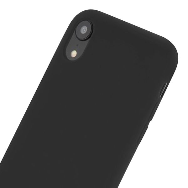 protector-mercedes-benz-silicon-negro-iphone-xr-03